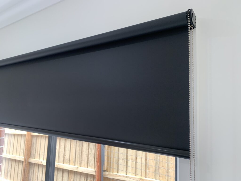 roller-blinds-blockout